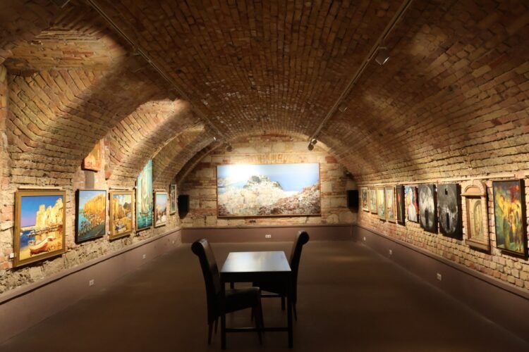 SCH Gallery: A Family Business Shaping Hungarian Contemporary Art