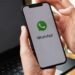 How to share a contact on WhatsApp on Android and iPhone