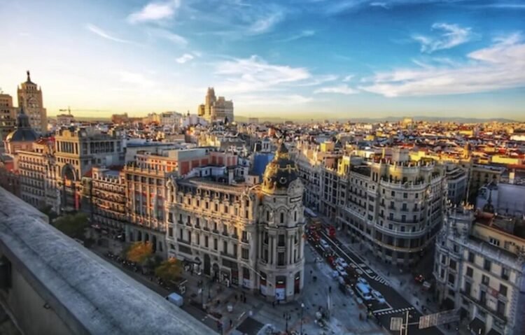 The number of Nicaraguans in Spain grows by 300%