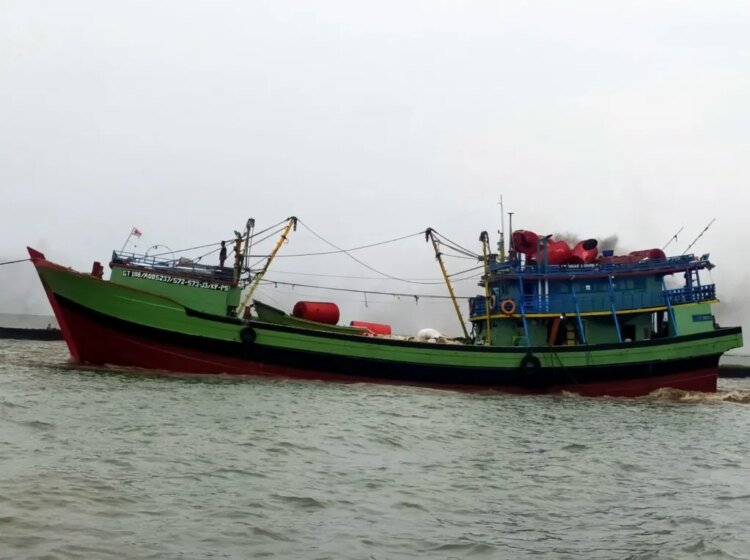 Legal Battle Over Seized Fishing Vessel Tests Palau’s EEZ Authority