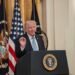 Trump insists on his attacks on the Pope: “It puts many Catholics in danger” | International