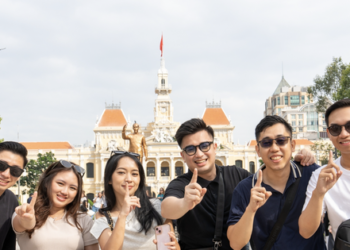 Nearly 1,000 Indonesian travelers visit Ho Chi Minh City for ‘pho,’ coffee experience