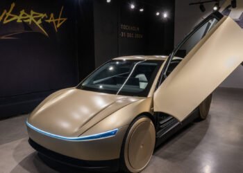 Elon Musk: Production of Tesla robot taxi underway