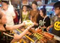 Vietnam proposes fines of over $150 for cooked food handlers failing to trim fingernails, wear gloves