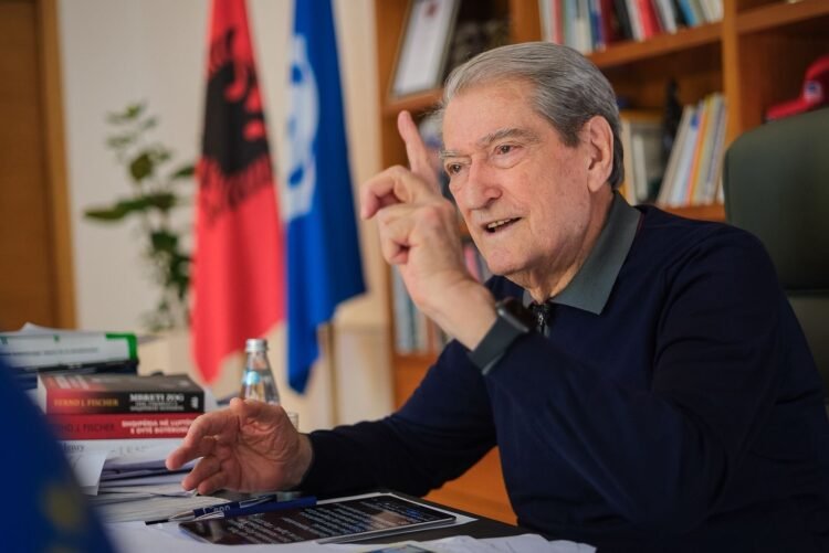 Berisha is “crazy”, attacks News24 and BalkanWeb: they make 16 news about Salianji, the owner hopes that he will fix it with Rama! He also calls them mafia – Shqip.com