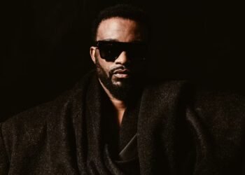 Fally Ipupa, king of 2.0 rumba, at the Stade de France