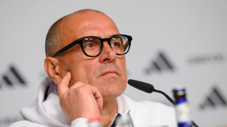 Football: Francesco Calzona denies the claims of the Slovak Football Association