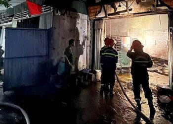 2 killed in house fire at bakery in Vietnam’s Son La
