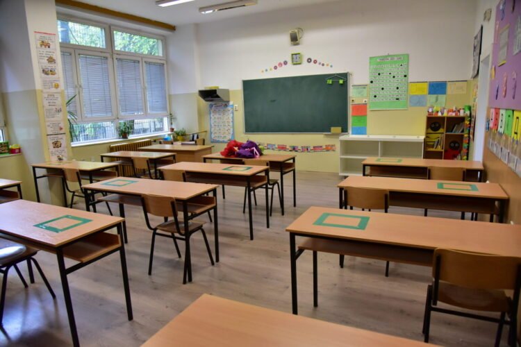 Classes suspended after an act of vandalism in a school in Shtip