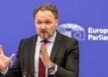 Energy crisis in the EU: European Commission warns of very difficult months and years with pressure on aviation and tourism