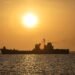 US seizure of Iranian ship causes oil to rise 5% and increases risk in the Strait of Hormuz