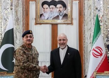 Who is Asim Munir, the Pakistani strongman who leads the war and tries to negotiate peace