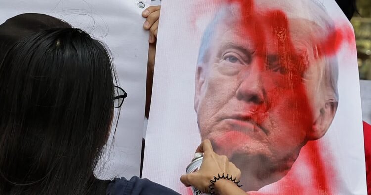 Trump wants a new deal with Iran, but what did the Obama one that he tore up say?