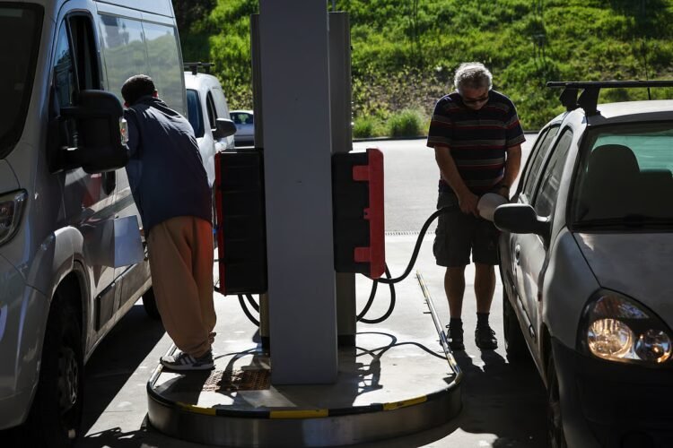 Brussels wants to teach citizens to save on fuel while driving