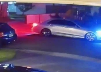 CCTV shows man allegedly kidnapped at gunpoint in Sydney