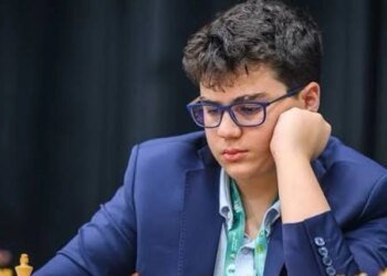The young Turkish chess player entered the top thirty of the FIDE ranking and set a new world record | Chess
