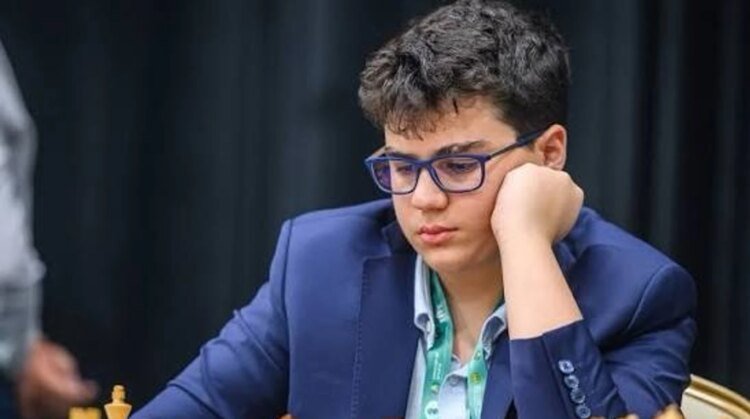 The young Turkish chess player entered the top thirty of the FIDE ranking and set a new world record | Chess