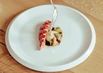 Seafood and veggie tide inundates dining tables on the Basque coast