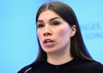 7 hours agoSweden NewsSweden Democrats' allegations of bought votes are rejectedThe Green Party has not "bought" votes from the Sweden Democrats in the Riksdag. This is what both the MP and the Sweden Democrats say after SD leader Jimmie Åkesson's claim in Sunday's party leadership debate.