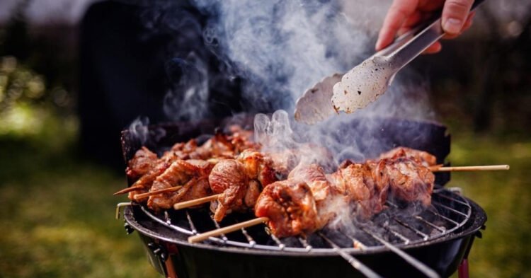 Home and Design – Here’s what most people do wrong with grilling: This thing can ruin your whole experience