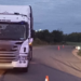 Fatal accident in Soriano: one person died after a collision between a truck and a motorcycle on Route 95. The incident occurred this Thursday around 5:30 p.m. at kilometer 31 of Route 95, which is still closed