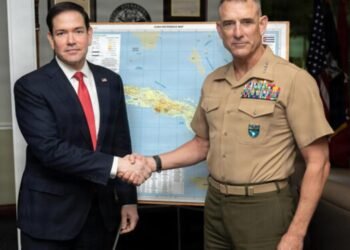USA: Rubio minimizes the photo with a soldier in front of a map of Cuba
