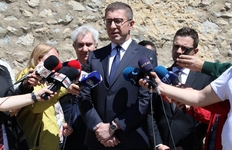 A solution is being sought for the congestion at the borders with the EU created by the EEC system, Mickoski said