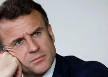 Macron: “What do we do with Algeria?”