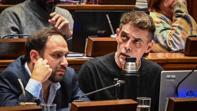 Interpellation of Gonzalo Civila for the death of INAU minors: Deputy Jisdonian said he was left with the same questions