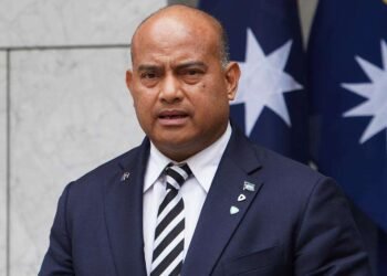 Federal officials grilled over Nauru detention contract – | Riverine Herald