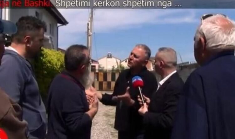 “We want a solution” – The complaint of the citizens of Kavaja to TakFak: Sewage has been pouring into our backyards for a decade!