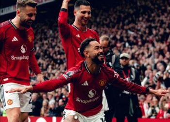 VIDEO/ 5 goals and an extraordinary spectacle at “Old Trafford”, Manchester United wins the battle with Liverpool!