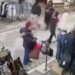 First he examined, then he stole: This is how the female thief was caught on camera