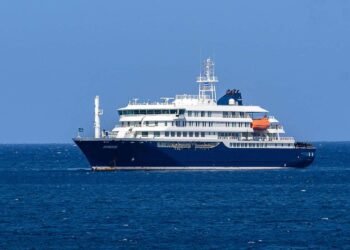 3 people died due to hantavirus infection on a ship in the Atlantic Ocean
