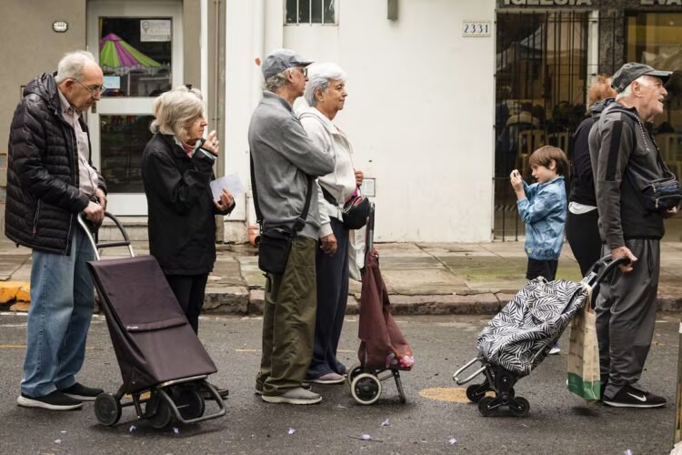 The oldest neighborhoods, the percentage of married and separated people and the drop in birth rates, according to the latest Buenos Aires census