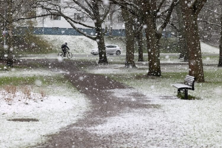 Finland braces for snow as spring warmth ends
