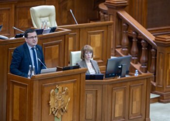 (VIDEO) The political crisis in Romania is causing concern in Moldova. PAS MP: “Of course it will affect us”