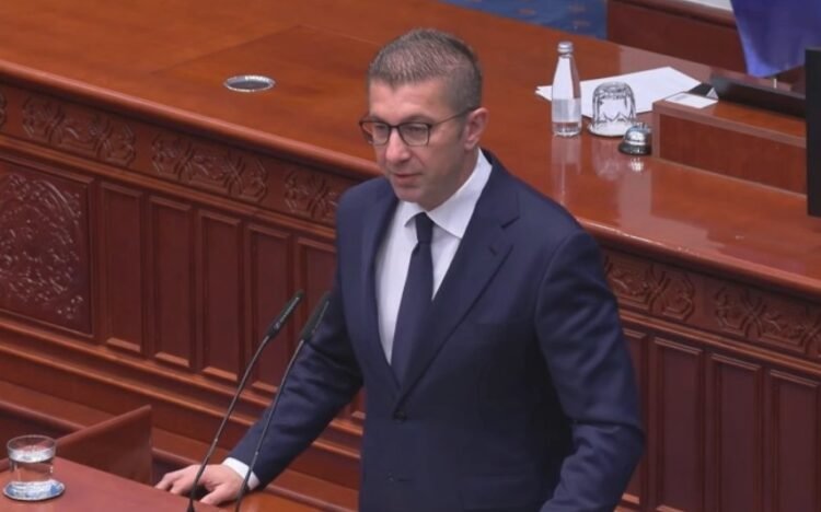 I will never support multilingualism in the judiciary, said Mickoski