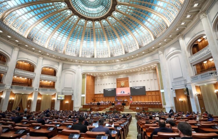 Calculations of the censure motion: How many votes do the PSD and AUR lack to topple the Bolojan government