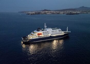 Health officials trace cruise passengers after hantavirus outbreak