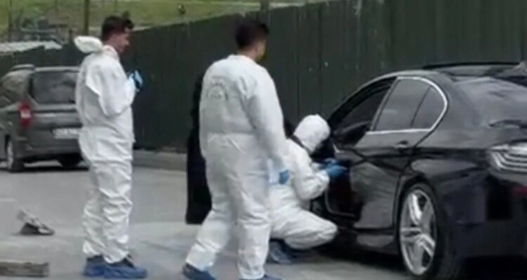 Suspicious death in vehicle: Debt detail attracted attention