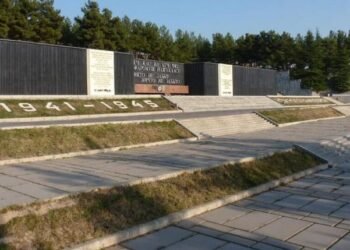Residents of Tajikistan will rest for three days in a row on Victory Day