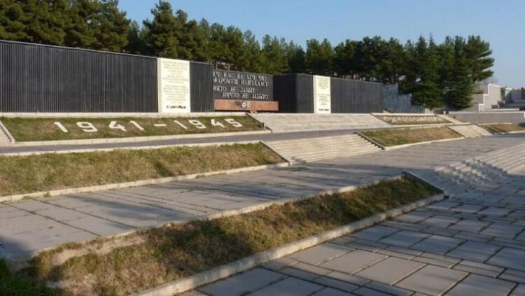 Residents of Tajikistan will rest for three days in a row on Victory Day