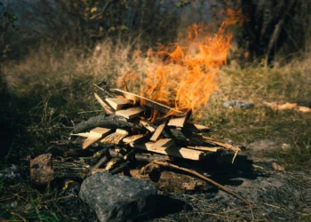 Due to Dry Conditions: Prague Extends Open Fire Ban Until Tuesday