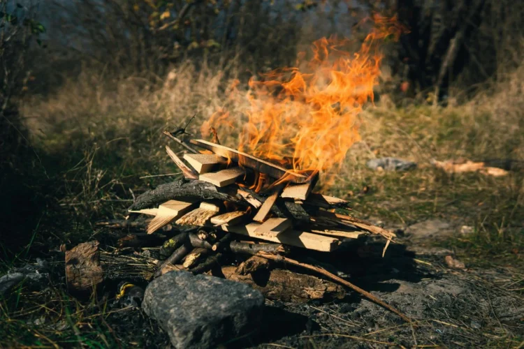 Due to Dry Conditions: Prague Extends Open Fire Ban Until Tuesday