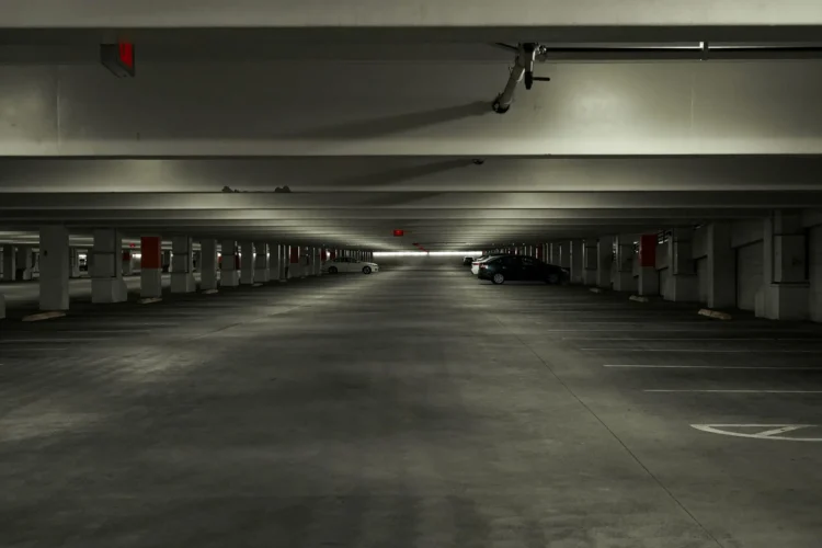 A parking space is more expensive than an apartment – at these locations you pay up to a million dollars for a car