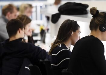 Finland advances plan to revoke student permits over welfare use