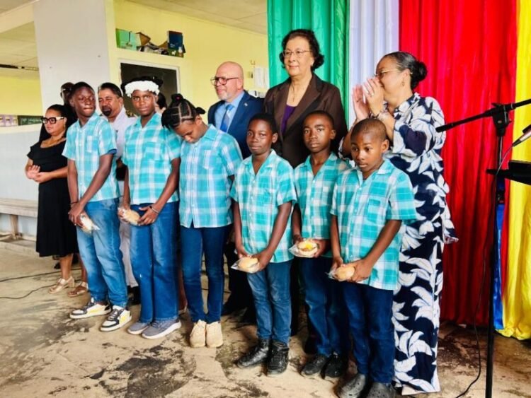 School nutrition pilot as a basis for national program – De Ware Tijd
