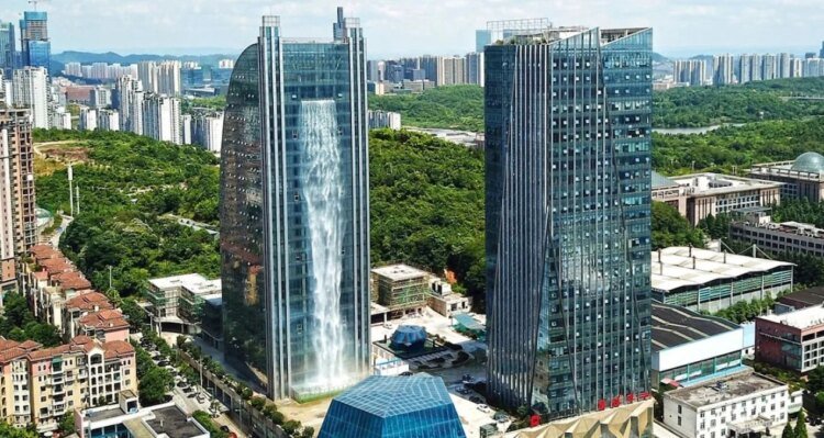 They turned a 121-meter giant skyscraper into a waterfall