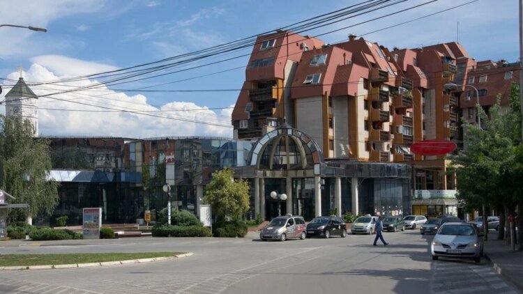 Director of Jotel: Urbanism workers started cutting our cables in Vranje, citizens chased them away – Society
